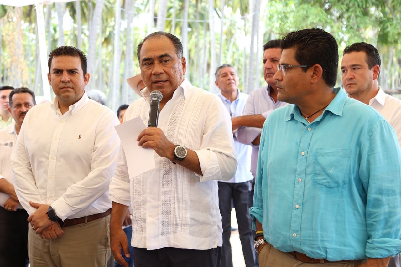 El gobernador de Guerrero inauguró obras de infraestructura educativa. (Especial)