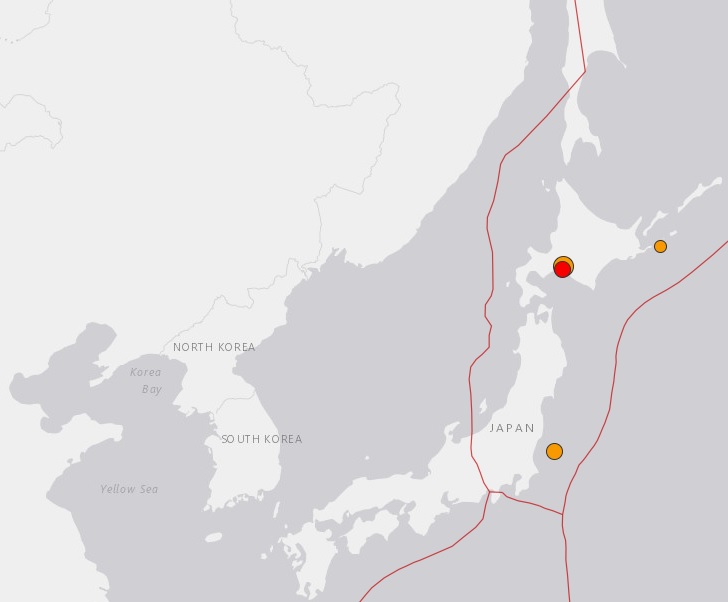 No se emitió alerta de tsunami por el sismo. (Especial)