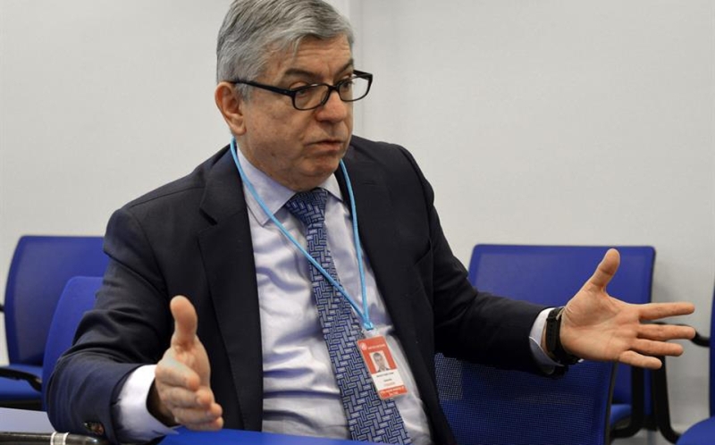 El anuncio fue hecho por el ex presidente César Gaviria.