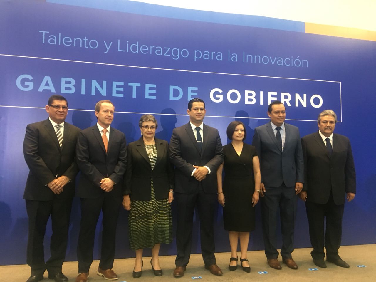 Presentan 6 integrantes más del gabinete de Diego Sinhue