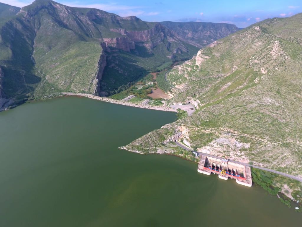 La presa Lázaro Cárdenas "El Palmito" reporta 350 metros cúbicos. (Cortesía CNA)