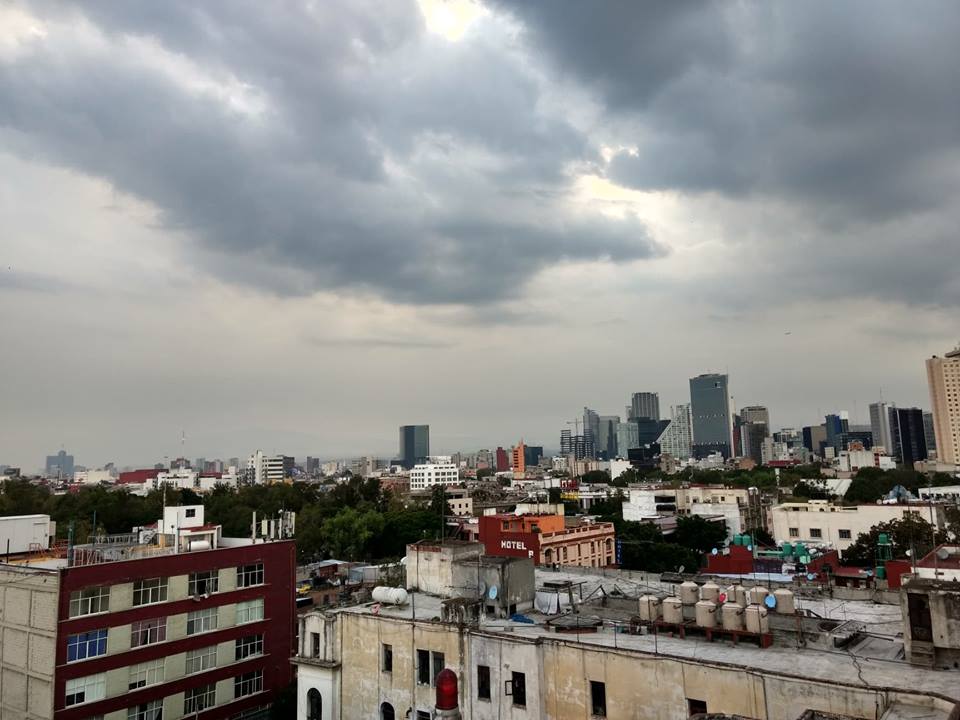 Alerta Amarilla en nueve delegaciones por zonas de lluvia. (Milenio)
