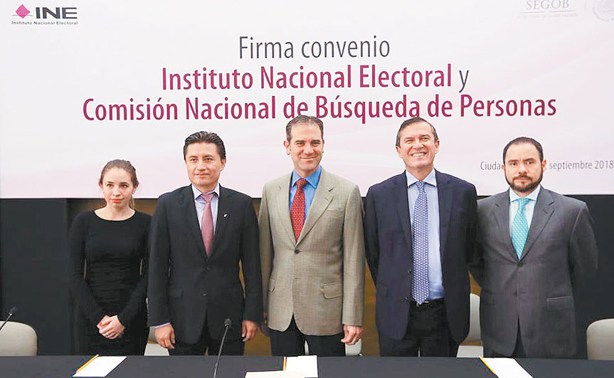 Roberto Cabrera y Lorenzo Córdova encabezaron el encuentro en el que se concretó el acuerdo. (Especial)