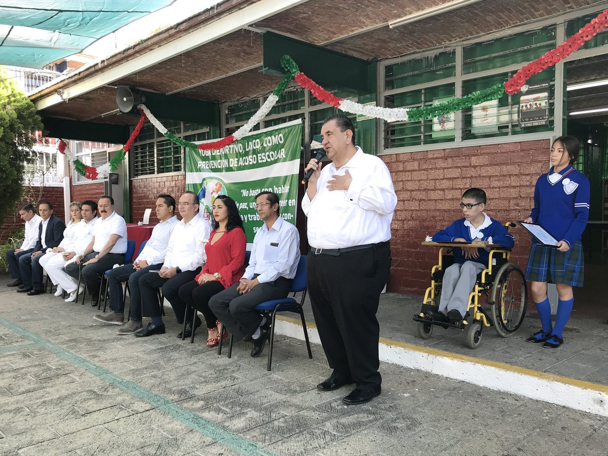 Francisco Ayón pidió “no buscar culpables sino soluciones”. (Cortesía)