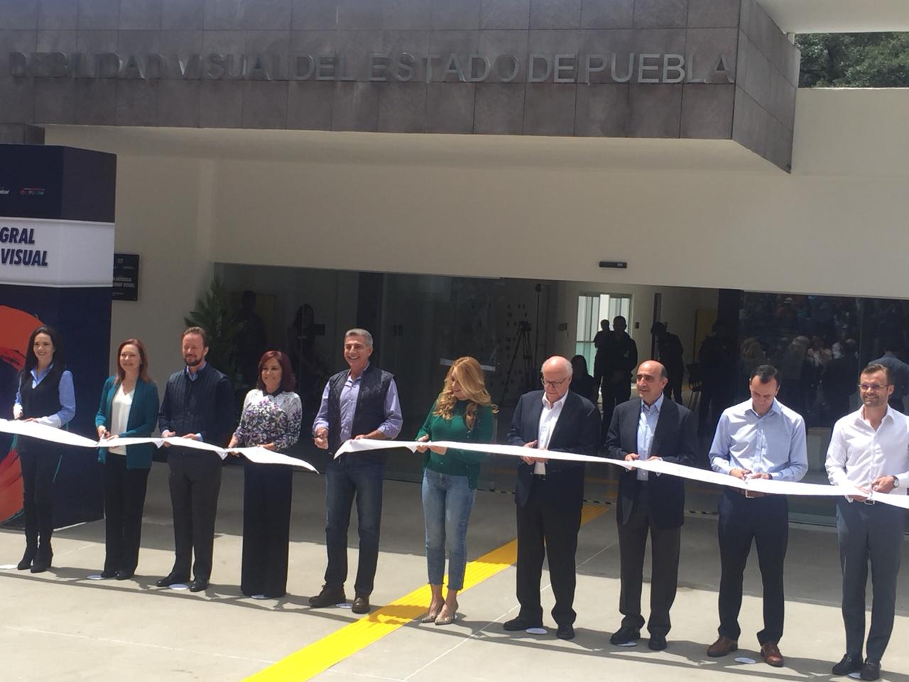 Inauguran Centro de Atención Integral para Ceguera y Debilidad Visual. (Elena García)