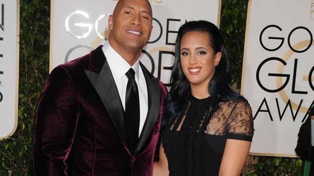 Dwayne Johnson y su hija Simone. (EFE)