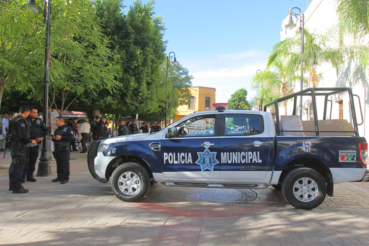 200 policías vigilarán el primer cuadro de la ciudad, alrededor de la plaza principal de Lerdo. (Milenio Digital)
