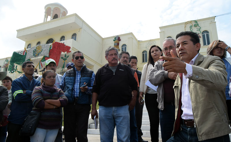 Vecinos y usuarios de los sistemas de riego exigieron que la Conagua envíe a funcionarios de alto nivel que puedan ofrecer una solución. (Francisco Vi