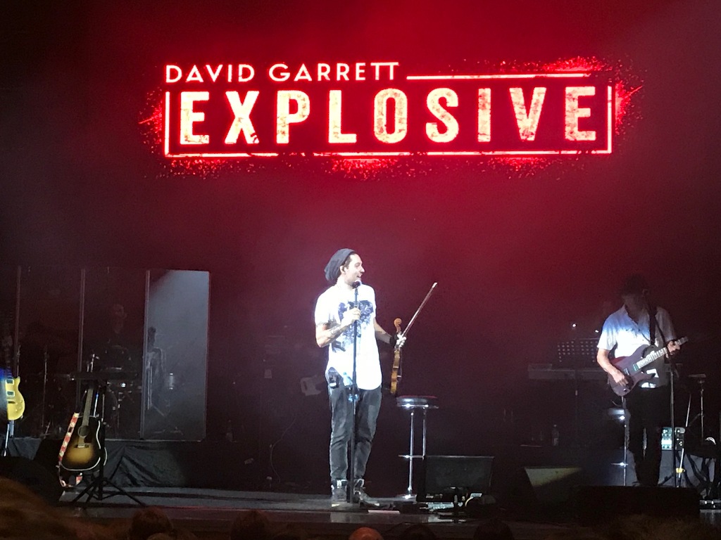 David Garrett se presentó en la sala Palatului,  en Rumania. (Abelardo Luzanía)