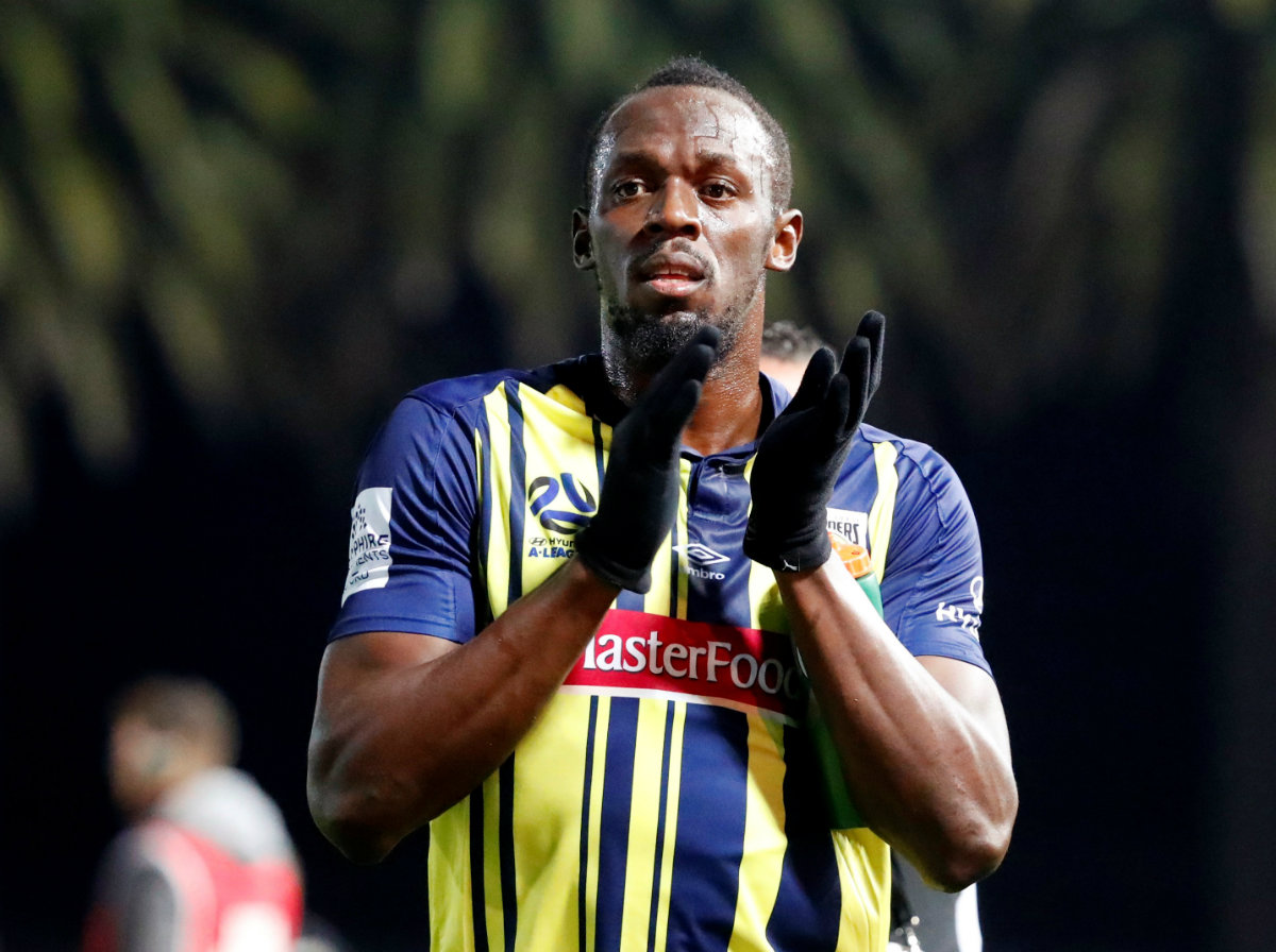 Usain Bol ya tuvo su debut como futbolista profesional (Reuters)