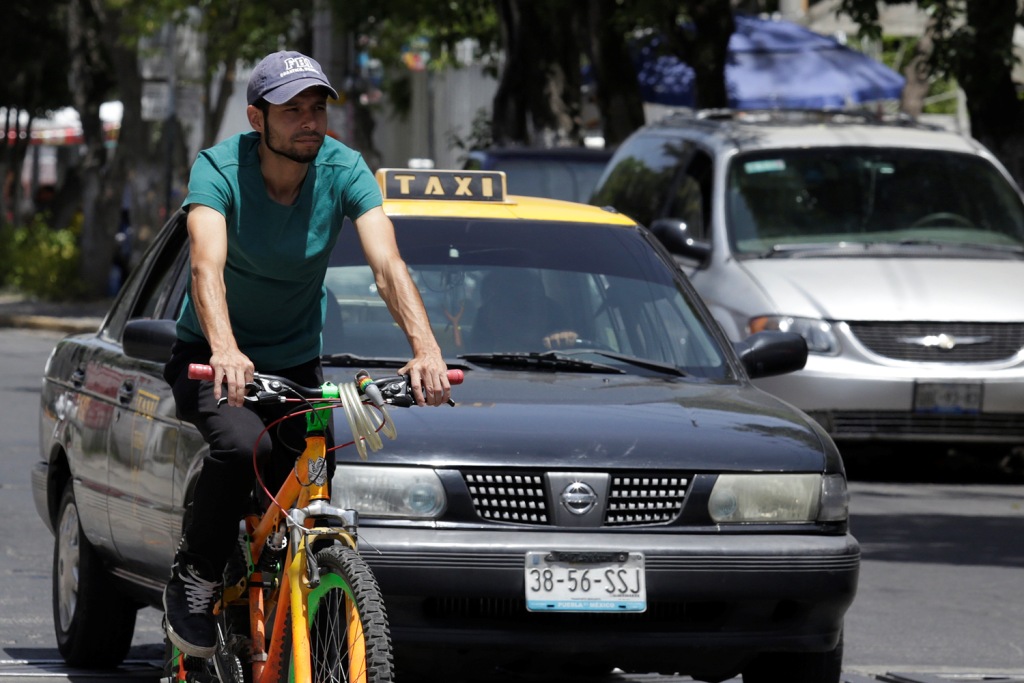 Dará espacio a casi 500 bicicletas, que serán aseguradas y liberadas mediante un dispositivo electrónico. (Mireya Novo / Archivo)
