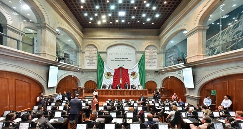 Pleno del Congreso local. (Especial)