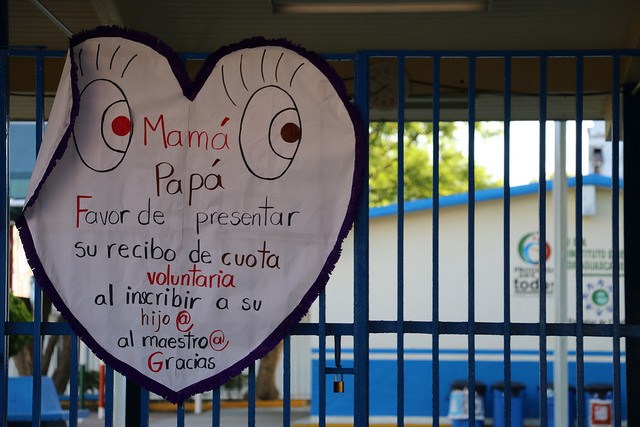 Cuotas escolares.
