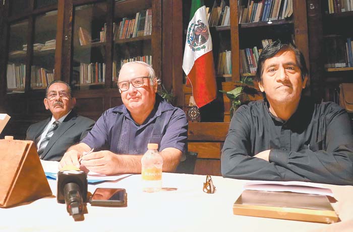 El libro fue presentado en el Archivo Histórico de Monterrey.