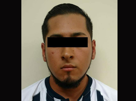 Jesús Alberto de la R., de 20 años de edad, detenido por el homicidio de un taxista en García. (Foto: Especial)