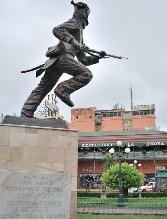 Monumento a la Victoria de Tampico.