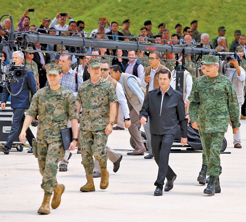 El Presidente inauguró el Centro de Entrenamiento Avanzado de la Armada de México, en Valle de Bravo. (Juan Carlos Bautista)