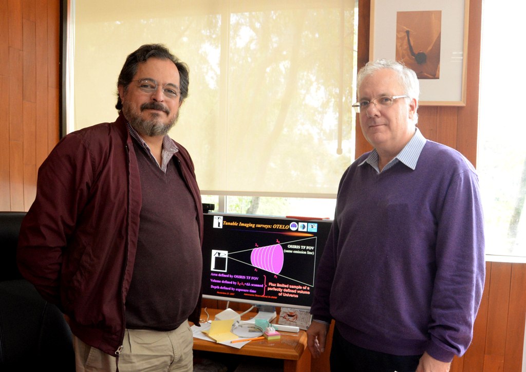 Jesús González y José Antonio de Diego, integrantes del proyecto OTELO. (Foto: UNAM)