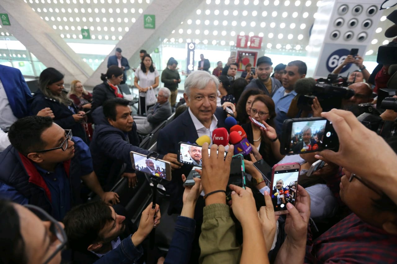 López Obrador dijo que  la gente quiere participar en las decisiones del gobierno. (Javier Ríos)