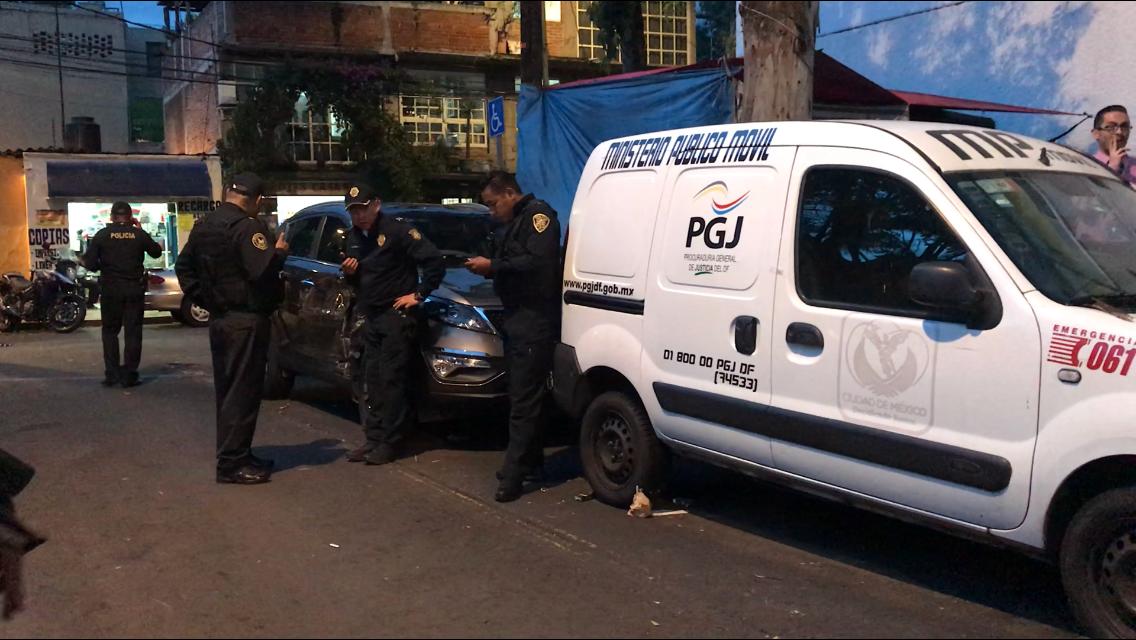 Policías realizaron un operativo para atrapar a los cuatro sujetos tras realizar disparos en un inmueble de Coyoacán. (Jorge Becerril)