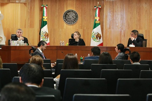 Tribunal. (Especial)