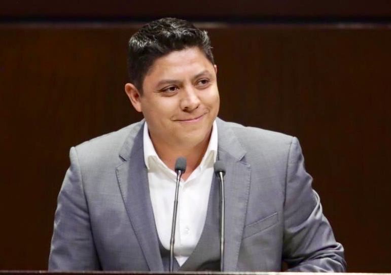 El coordinador de los diputados perredistas en el Congreso federal, Ricardo Gallardo Cardona.