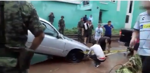 Jugadores de las fuerzas básicas de Dorados salieron a las calles de Culiacán a brindar apoyo a la gente (Especial)