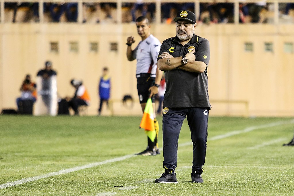 Diego Armando Maradona en lamento (Imago7)