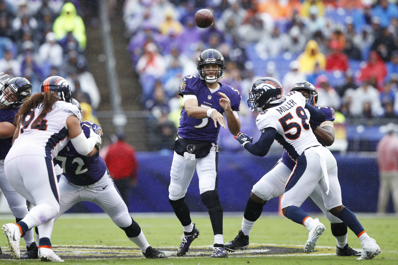 Joe Flacco tuvo una buena actuación en la victoria de Baltimore sobre Denver (AFP)