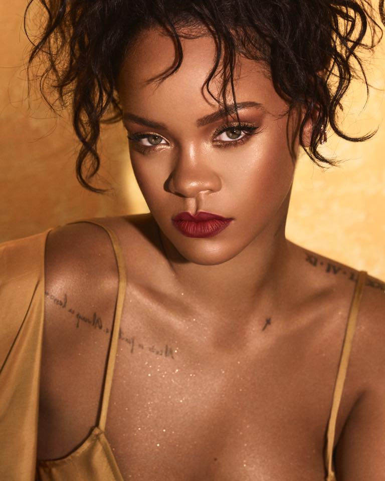 Rihanna (Foto: Facebook)