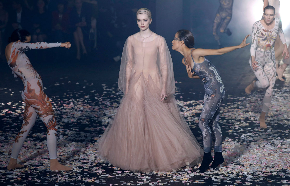 El baile fue la inspiración para la colección de Primavera/Verano 2019 que Maria Grazia Chiuri presentó para Dior. (AFP)