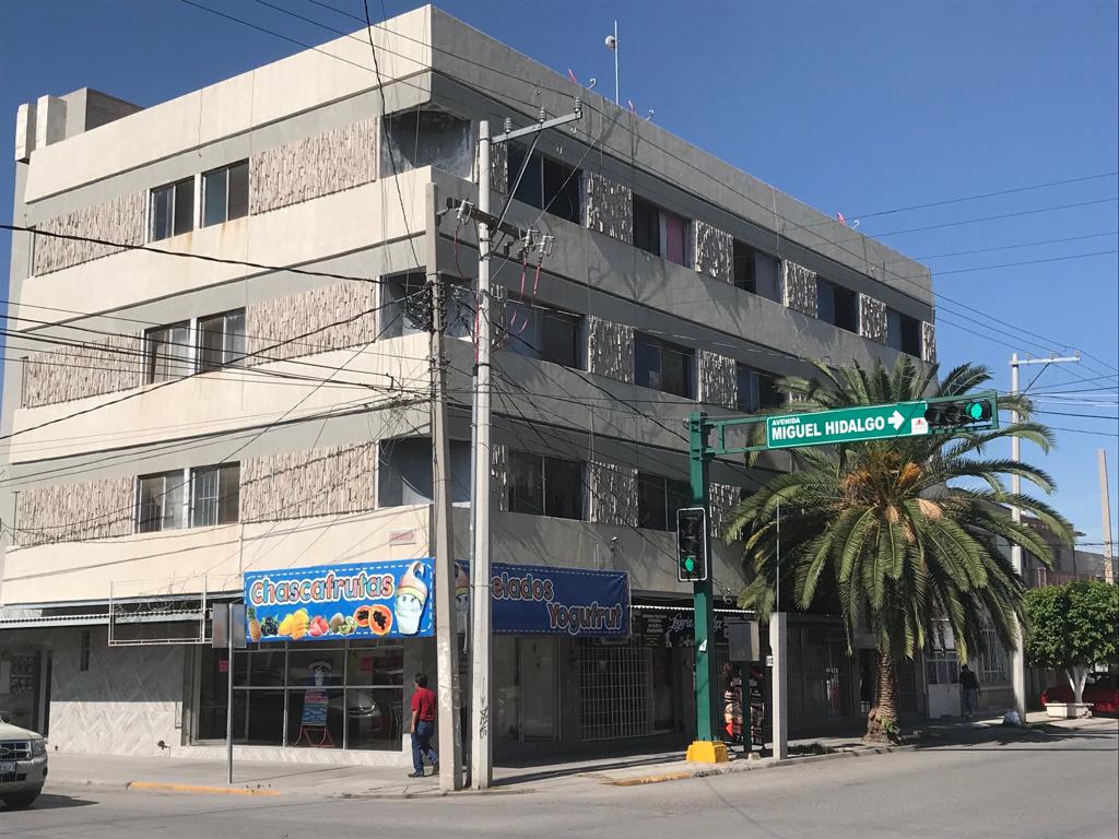 El hallazgo ocurrió al mediodía de este lunes en la calle Santiago Lavín y avenida Hidalgo. (Especial)