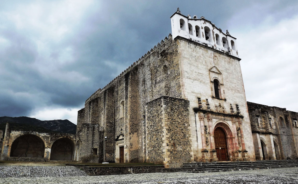 Templo y exconvento de los Santos Reyes en el municipio de Metztitlán.  (Cortesía)
