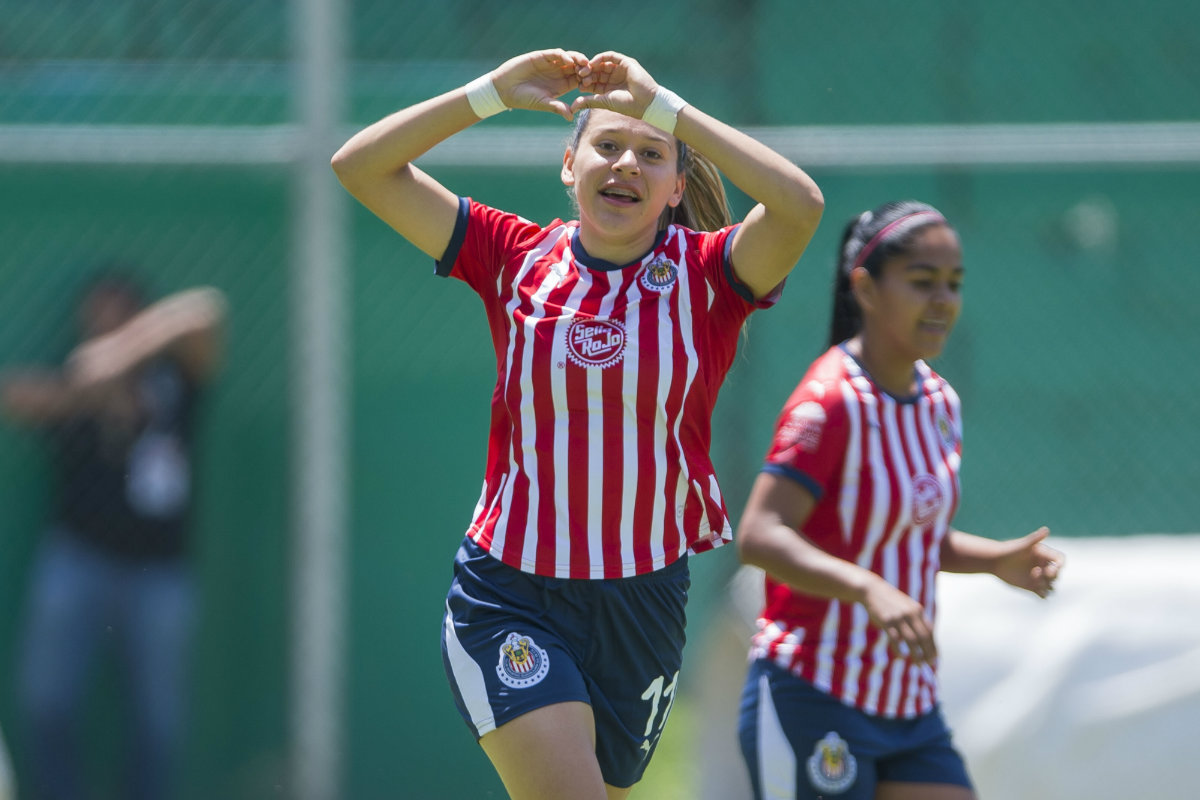 Norma Palafox, jugadora de Chivas femenil (Mexsporrt)