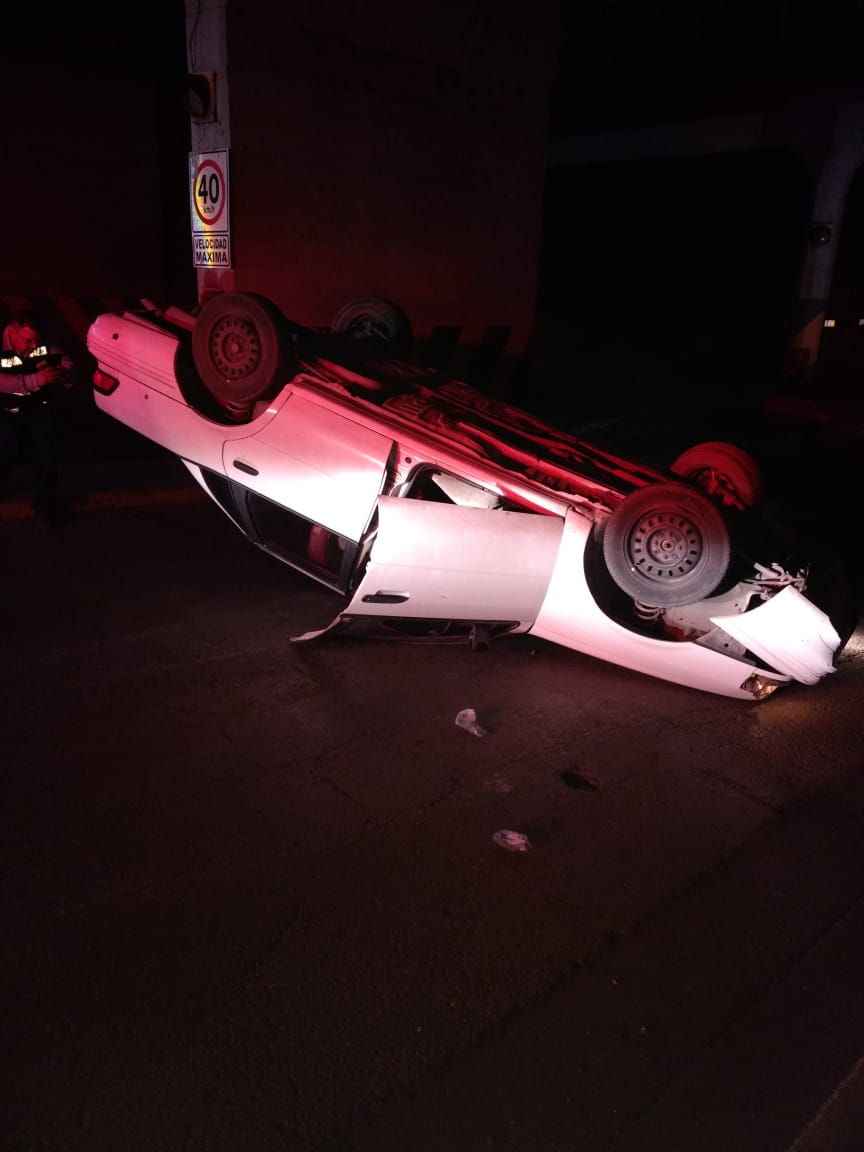 El accidente ocurrió a las 10:00 de la noche. (Especial)