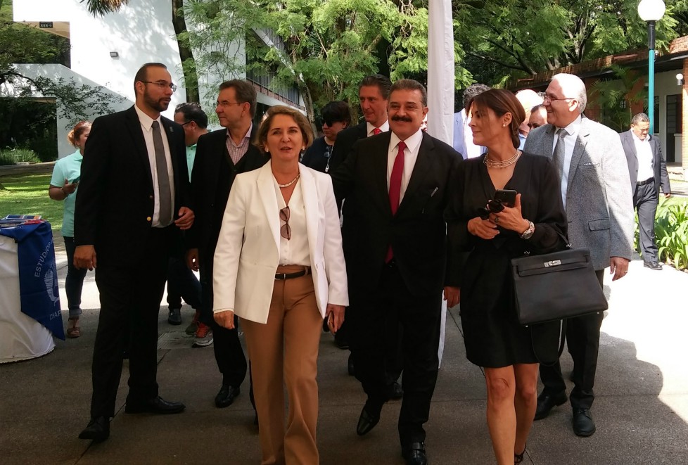 Esteban Moctezuma Barragán participó en el foro convocado por el Consejo Mexicano de Posgrados (Comepo). (Maricarmen Rello)