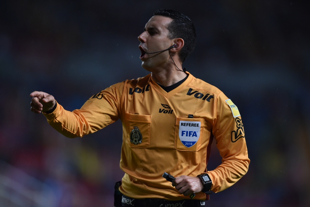 El árbitro César Arturo Ramos (Imago7)