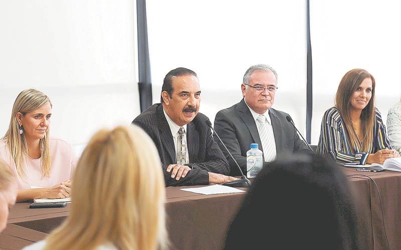 Manuel de la O, secretario de Salud, dijo en qué se aplicaría el recurso.  (Foto: Especial)