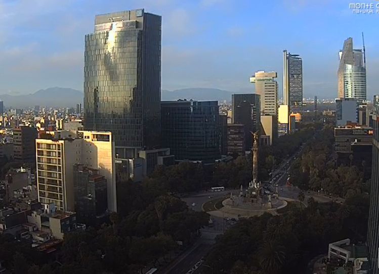 Predominará el clima caluroso en la CdMx. (Webcams de México)