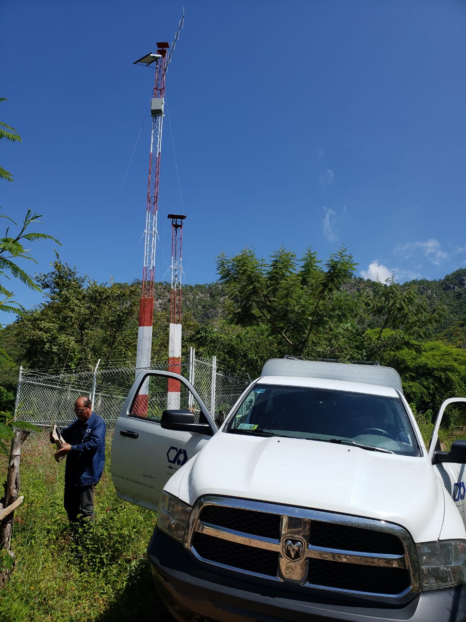 Protección Civil de Oaxaca revisó y dio mantenimiento a las 36 estaciones sensoras de sismos. (Óscar Rodríguez)