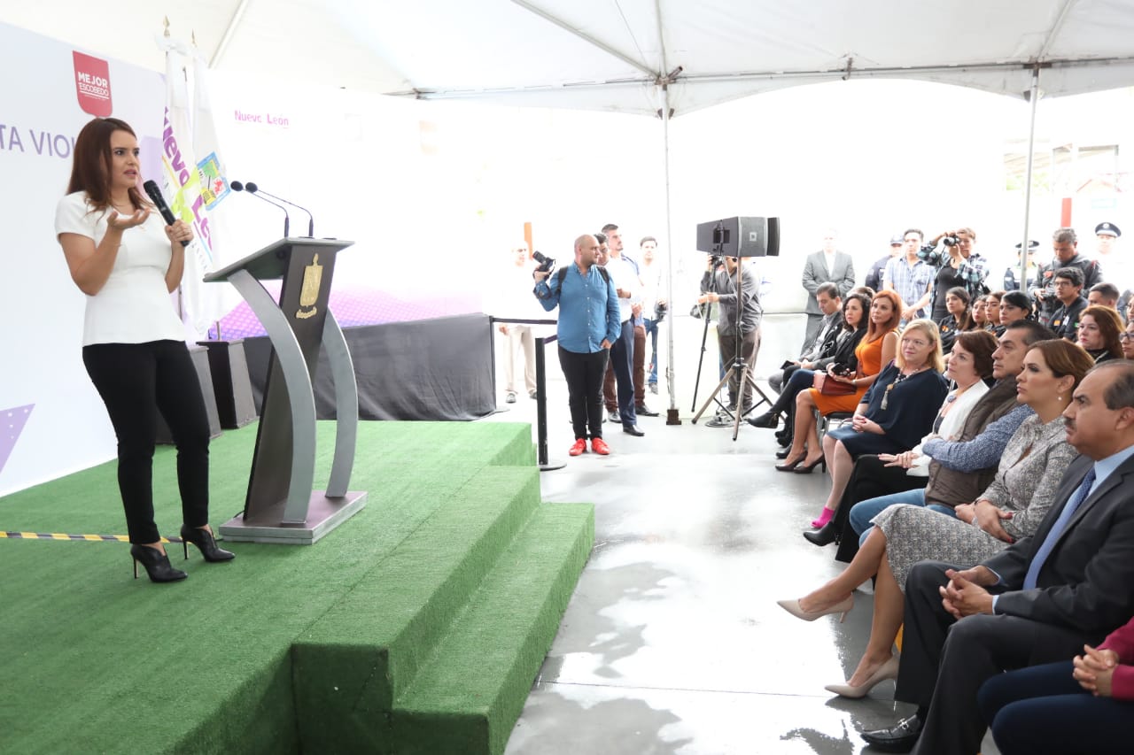 Centro contra violencia a mujeres se inaugura en Escobedo.  Foto: Ricardo Alanís