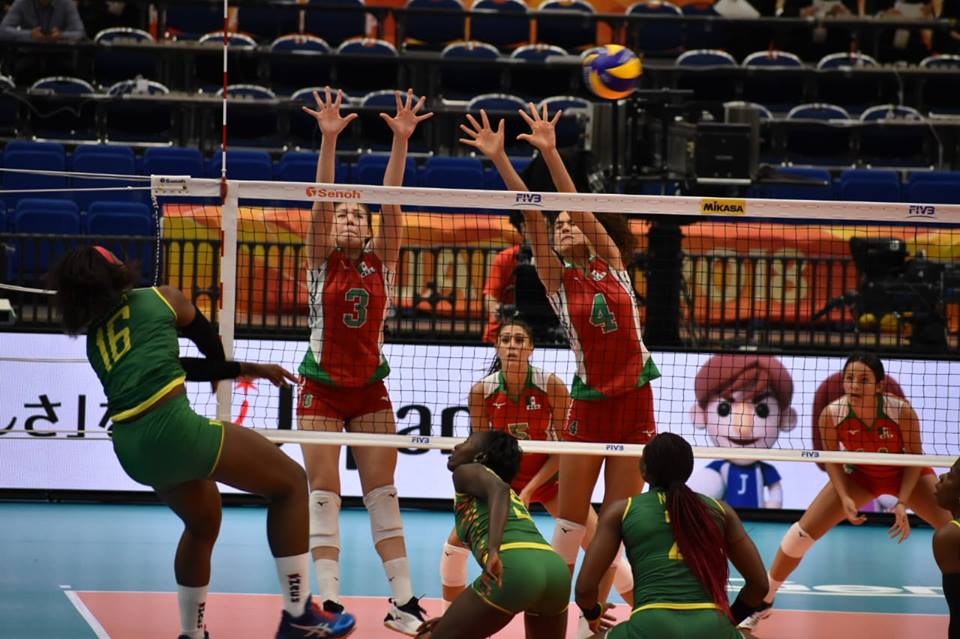 México cayó contra Camerún en Yokohama (Twitter @COM_Mexico)