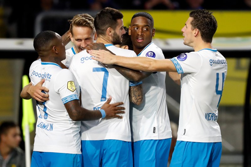 El PSV vence al NAC Breda y se mantiene en el liderato de la Eredivisie (Twitter @psveindhoven)