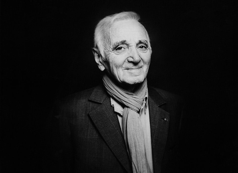 Charles Aznavour murió la madrugada de este lunes. (Foto: Facebook)