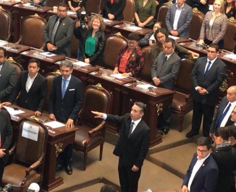 Manuel Negrete rindió protesta como alcalde de Coyoacán. (@Congreso_CdMex)