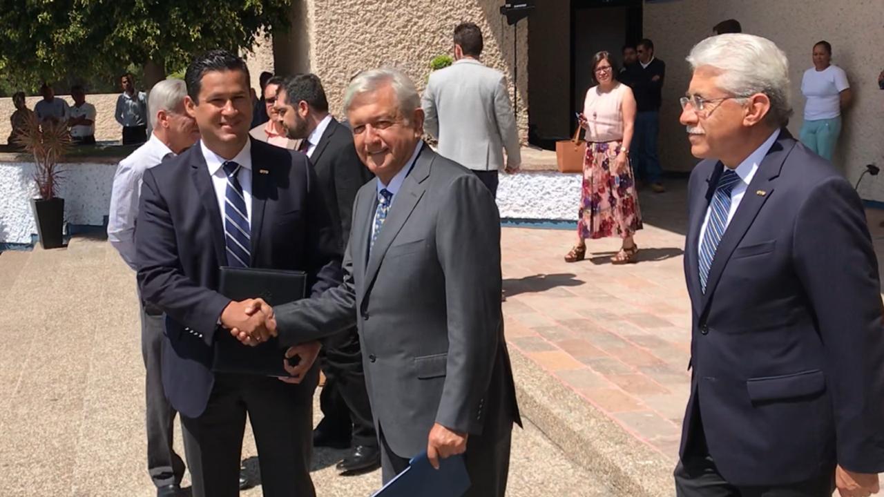 Se reúne AMLO con gobernador de Guanajuato