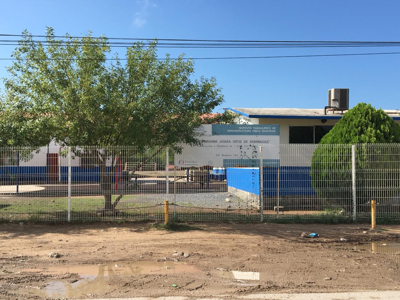 La víctima prácticamente fue secuestrada en el estacionamiento de la escuela, después encontrado por un civil y herido por bala (Carolina Garza)