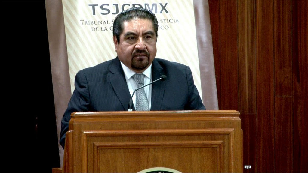 Álvaro Augusto Pérez podría ser reelegido, de acuerdo al experto Elisur Arteaga.