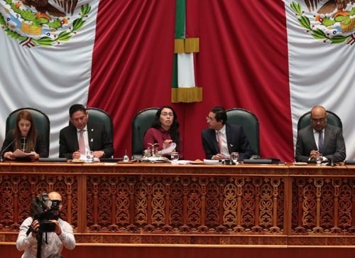 Comparecencia en la Legislatura local. (Especial)