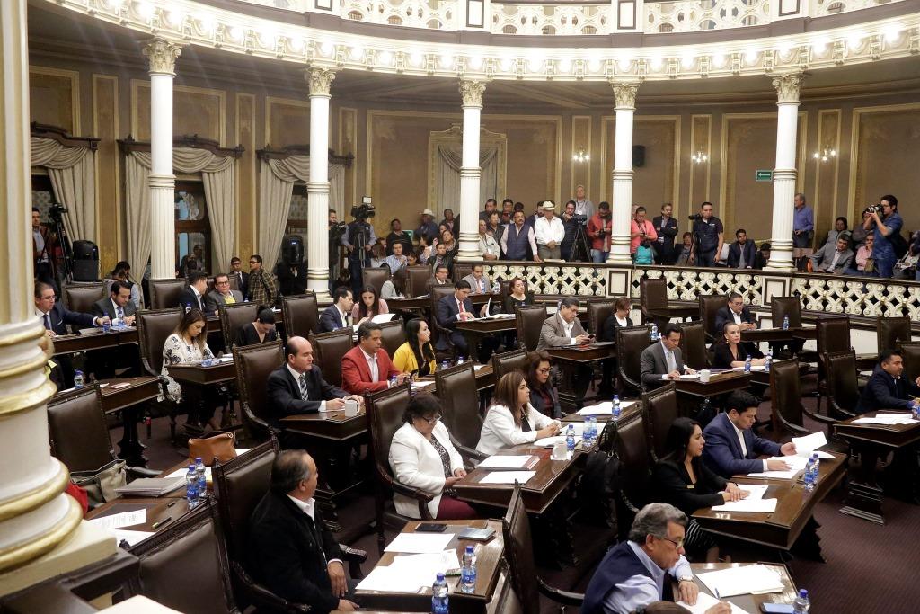 El diputado Juan Pablo Kuri expuso que se perderían inversiones en caso de suprimir el organismo Ciudad Modelo. (Agencia Enfoque)